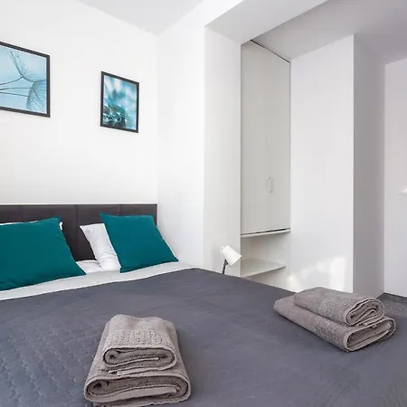 To-tu 스클라르스카포렘바