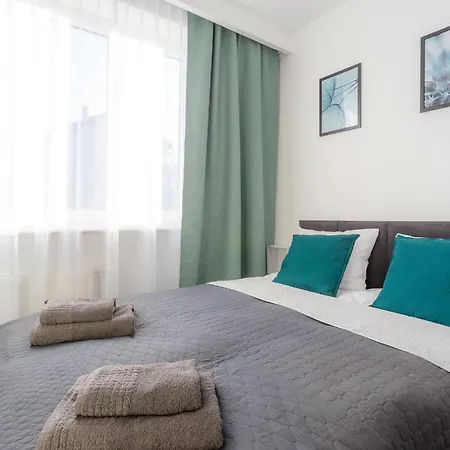 To-tu * 스클라르스카포렘바