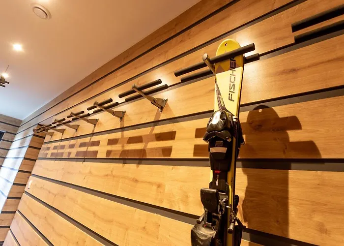 To-tu * 스클라르스카포렘바